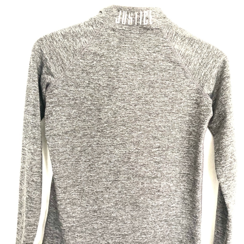 🌈**RARE FIND**Justice Dry Fit Pullover🌈
